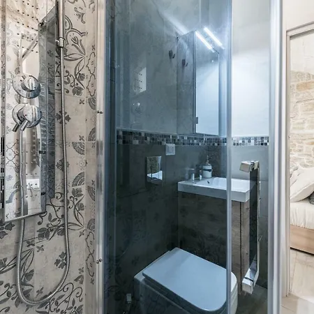 San Nicola Old Town Casatuabari