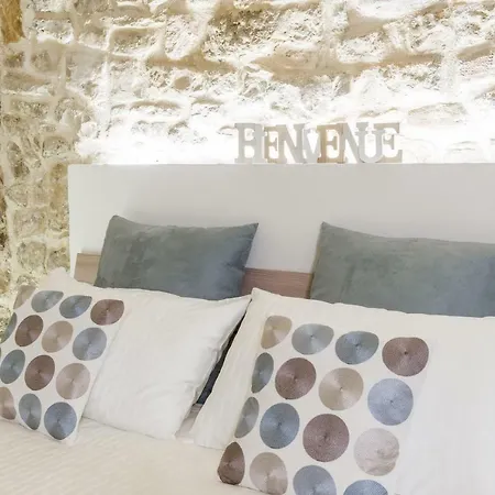 San Nicola Old Town Casatuabari Барі